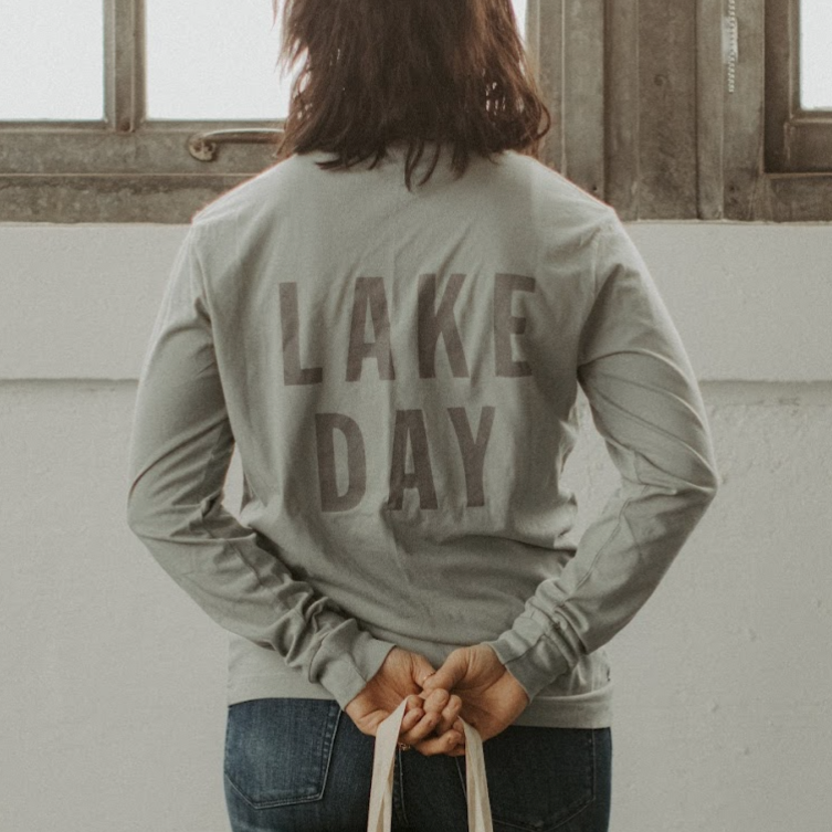 LAKE DAY Organic Cotton Long Sleeve Tee